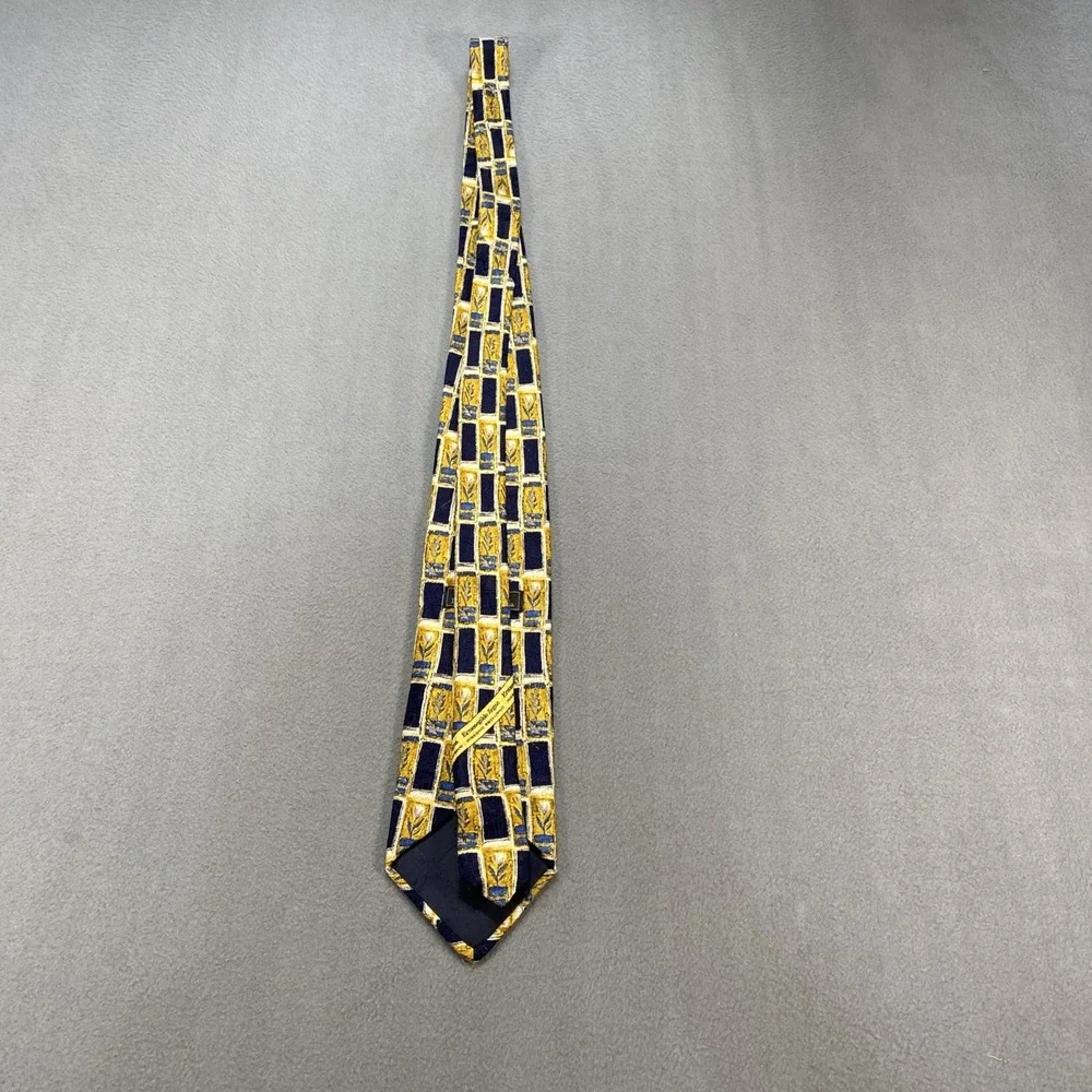Vintage 90s Ermenegildo Zegna Mens Necktie 100%‎ Silk Navy Gold Floral Italy